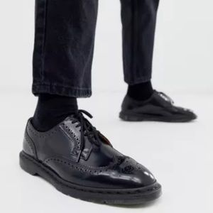 DR MARTENS KELVIN II SMOOTH LEATHER BROGUE SHOES - BLACK POLISHED SMOOTH